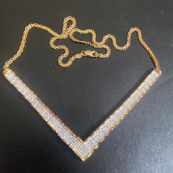 14K GF/Sterling Silver Natural 1ctw Diamonds Ladies V Necklace + Earring set! - Picture 6 of 15